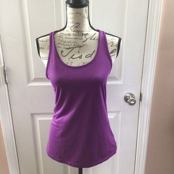 Women’s Nike Slim Fit Dri Fit Purple Racerback Tank‎ Size Small - Picture 1 of 8